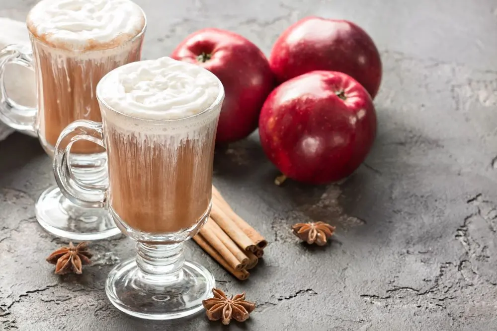 apple crisp cold foam in a glass